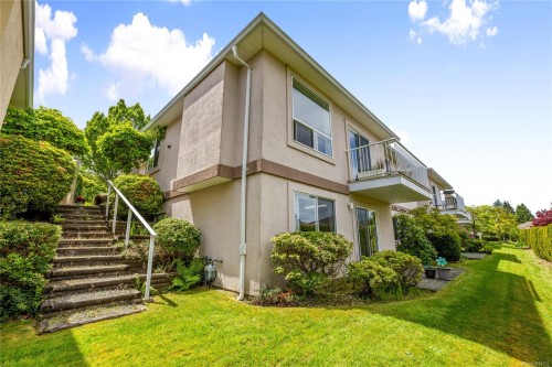 6339 Savary St, Nanaimo, BC 