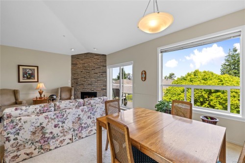 6339 Savary St, Nanaimo, BC 