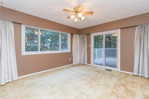 3570 Auchinachie Rd, Duncan, BC - Indoor Photo Showing Other Room