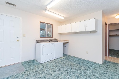 3570 Auchinachie Rd, Duncan, BC - Indoor