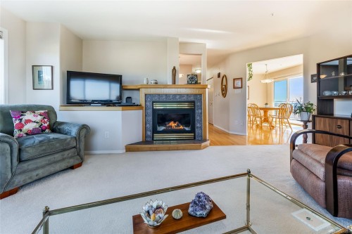 3385 Edgewood Dr, Nanaimo, BC 