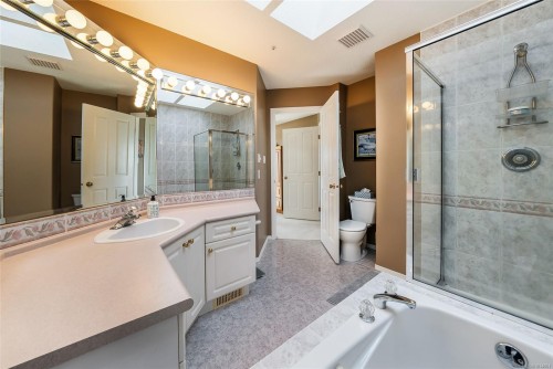 3385 Edgewood Dr, Nanaimo, BC 