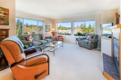 3385 Edgewood Dr, Nanaimo, BC 