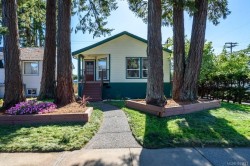 A & B-792 12th St  Courtenay, BC V9N 1V4