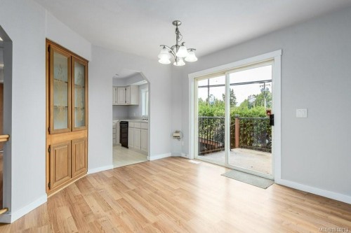 A & B-792 12Th St, Courtenay, BC - Indoor