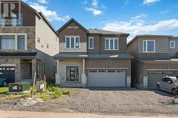 902 LOCOMOTION LANE Ottawa, ON K2V 0V1