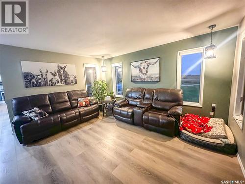 Diamond C Acreage, Fertile Belt Rm No. 183, SK - Indoor Photo Showing Living Room