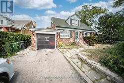 1 DATCHET ROAD  Toronto, ON M3M 1X4