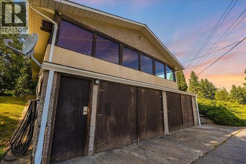 807 Waterloo Road, Ootischenia, BC - Outdoor With Exterior