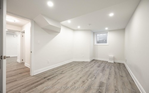 Legal Bsmt-5615 Heatherleigh Avenue, Mississauga, ON - Indoor Photo Showing Other Room