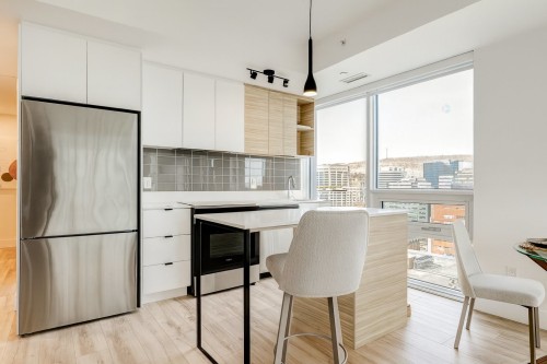 Cuisine - 1216-435 Boul. René-Lévesque O., Montréal (Ville-Marie), QC - Indoor Photo Showing Kitchen