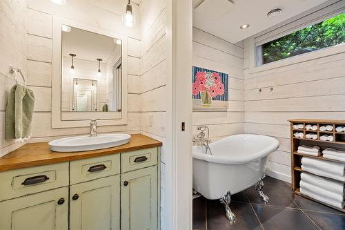 Salle de bains - 5 Rue Champoux, Sainte-Béatrix, QC - Indoor Photo Showing Bathroom