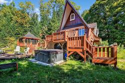 600 Rue Bourbonnais  Saint-Calixte, QC J0K 1Z0