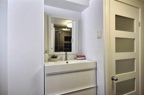 Bathroom - 523 8E Rue, Québec (La Cité-Limoilou), QC - Indoor Photo Showing Bathroom