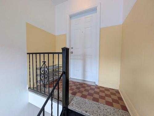Exterior entrance - 7469 Rue Birnam, Montréal (Villeray/Saint-Michel/Parc-Extension), QC - Indoor Photo Showing Other Room