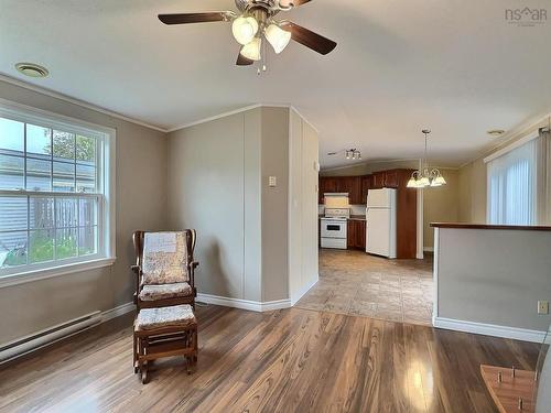 25 Pinehurst Street, Amherst, NS 