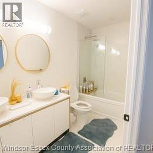 7337 Meo Boulevard Unit# 117, Lasalle, ON - Indoor Photo Showing Bathroom