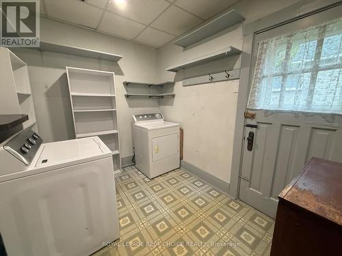 640 Brewster Street, Temiskaming Shores (Haileybury), ON - Indoor Photo Showing Laundry Room