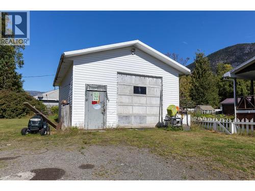 3566 Newell Avenue, Terrace, BC - Outdoor With Exterior