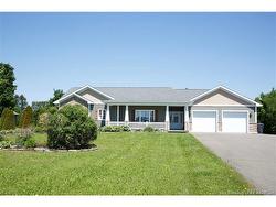 25 Croissant Albert ST  Dsl De Drummond/Dsl Of Drummond, NB E3Y 1J3