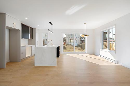 Cuisine - Rue De Modène, Québec (La Haute-Saint-Charles), QC 