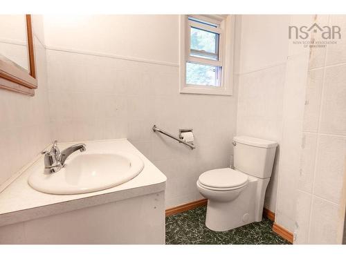 15 Breezy Lane, Lake Echo, NS 