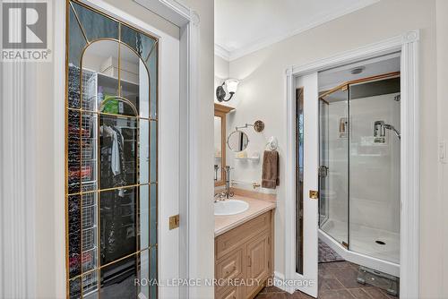 1152 Rushbrooke Drive, Oakville (Ga Glen Abbey), ON - Indoor Photo Showing Bathroom