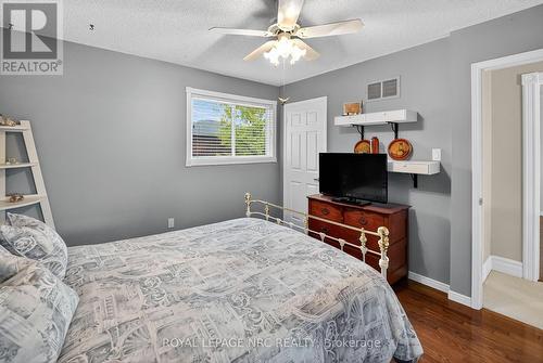 1152 Rushbrooke Drive, Oakville (Ga Glen Abbey), ON - Indoor Photo Showing Bedroom