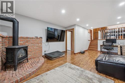 10 Northwood Crescent, Guelph, ON - Indoor Photo Showing Living Room With Fireplace
