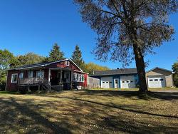 60 Route 132 O.  Sainte-Anne-De-La-Pocatière, QC G0R 1Z0