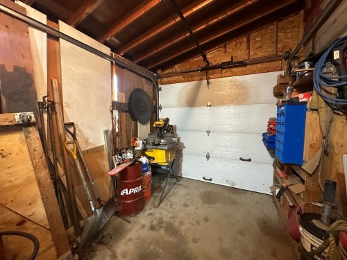 Garage - 60 Route 132 O., Sainte-Anne-De-La-Pocatière, QC - Indoor Photo Showing Garage
