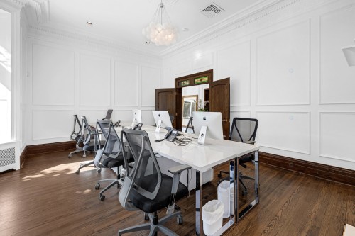 Salon - 1565  - 1569 Av. Du Docteur-Penfield, Montréal (Ville-Marie), QC - Indoor Photo Showing Office