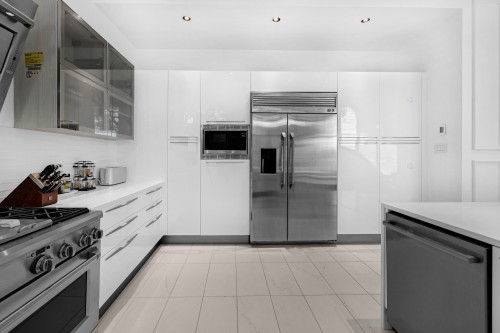 Cuisine - 1565  - 1569 Av. Du Docteur-Penfield, Montréal (Ville-Marie), QC - Indoor Photo Showing Kitchen With Upgraded Kitchen