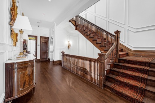 Escalier - 1565  - 1569 Av. Du Docteur-Penfield, Montréal (Ville-Marie), QC - Indoor Photo Showing Other Room