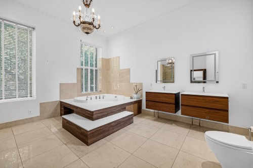 Salon - 1565  - 1569 Av. Du Docteur-Penfield, Montréal (Ville-Marie), QC - Indoor Photo Showing Living Room With Fireplace