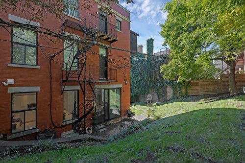 Façade - 1565  - 1569 Av. Du Docteur-Penfield, Montréal (Ville-Marie), QC - Outdoor With Facade
