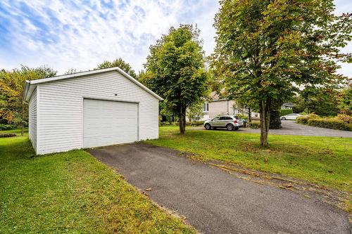 Garage - 943 Rue De La Roche, Granby, QC - Outdoor