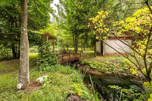 Cour - 943 Rue De La Roche, Granby, QC - Outdoor