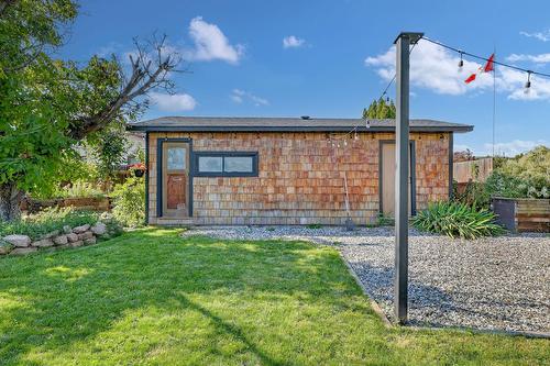 420 Hardie Road, Kelowna, BC - Outdoor