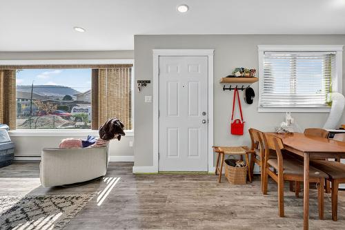 420 Hardie Road, Kelowna, BC - Indoor