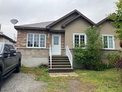 50 Rue de la Bourgade  Gatineau (Gatineau), QC J8P 0E2