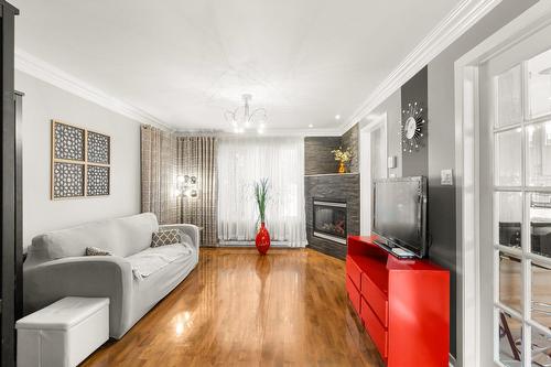 Living room - 7125 Rue Marie-Boucher, Trois-Rivières, QC - Indoor Photo Showing Living Room With Fireplace