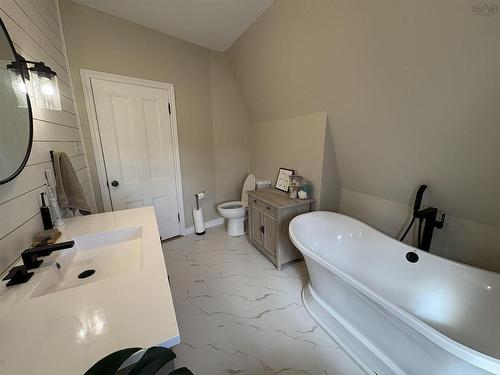 21 Oak Street, Pictou, NS 