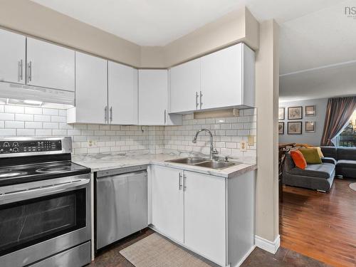 8 Remington Court, Clayton Park, NS 