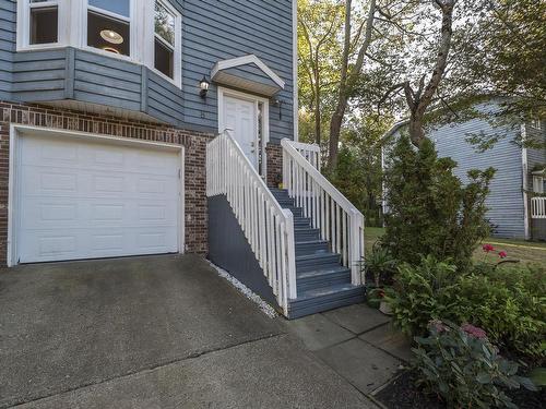 8 Remington Court, Clayton Park, NS 