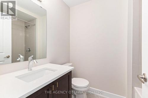 183 Craig Duncan Terrace, Ottawa, ON - Indoor Photo Showing Bathroom