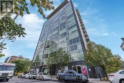 812 - 300 LISGAR STREET  Ottawa, ON K2P 0E2