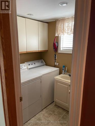 469 Guy Street, Ottawa, ON - Indoor Photo Showing Laundry Room