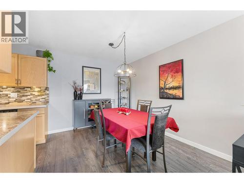3163 Richter Street Unit# 413, Kelowna, BC - Indoor Photo Showing Dining Room