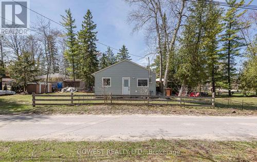 2137 SHORE LANE  Wasaga Beach, ON L9Z 2X7